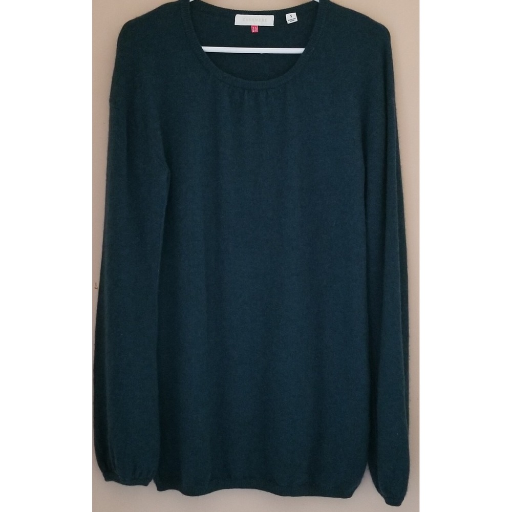 Uniqlo 100% Cashmere Pullover Crewneck Sweater Green Long Length Size S Romantic